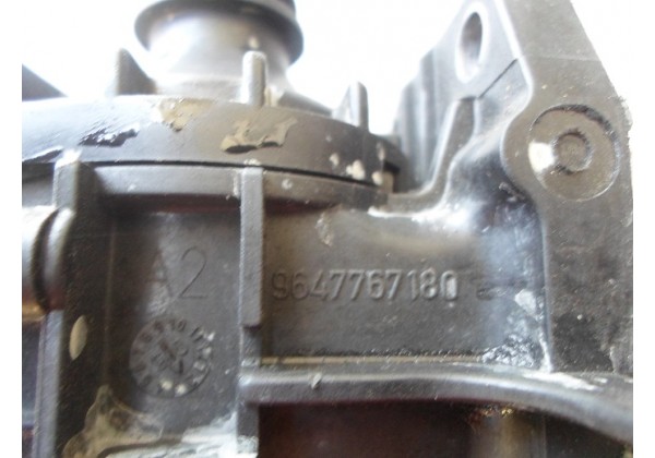 корпус термостата Peugeot, Citroen 1.6 hdi, 9647767180